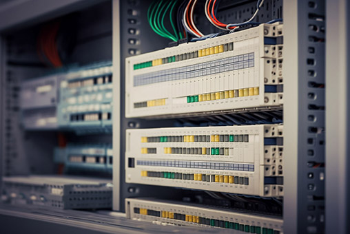 PLC电源模块的重要性&mdash;稳定供电，智能控制